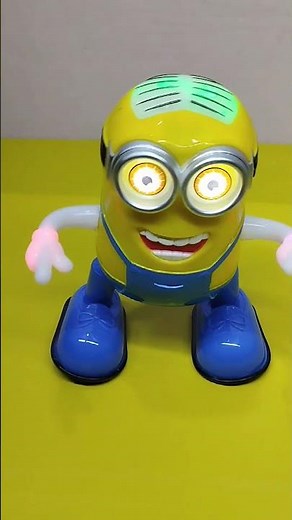New dancing minion TOY with music lights and very impressive movement - TOY Xperi