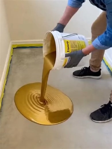 Beautiful Bathroom with a Golden Epoxy Floor #epoxy #renova