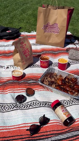 Say Hello 👋 to our NEW Build-Your-Own Family Meal for four!Starting at $59.99 - select slow-smoked BBQ meats and swoon-worthy sides for the whole fam. Take out Only! BONUS: order today and get a FREE bottle of our signature BBQ Spice*! *While supplies last #new #familymeal #buildyourown #easydinner #togo #online