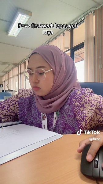 Heng pala ooo. Masuk office fail penuh atas meja. Lupa dah nak kena buat apa 😂