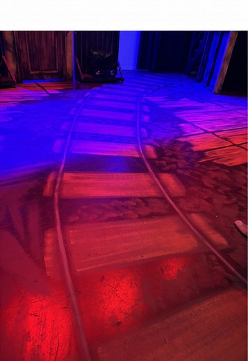 Exploring Outdoor Set Design in Musical Theatre