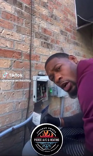 Installing Surge protectors on these 2 bosch condensers👍🏾 #Ag3000 #surgeprotector #install #condenser #boschcondenser #disconnect #hvac