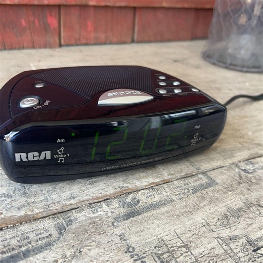 RCA Vintage Digital Alarm Clock Radio Model RP4842NB Black Tested and Works - Etsy