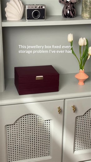 A jewellery box made for your unique collection ✨ Add layers and accessories as your collection grows