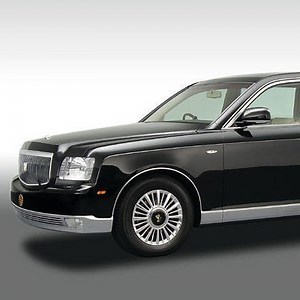 御料車「センチュリーロイヤル」はどんな車？特別仕様や特徴・役割を徹底解説 | カーナリズム