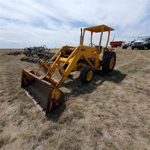 Massey Ferguson 50A 2WD Tractor W/Loader | Agriculture