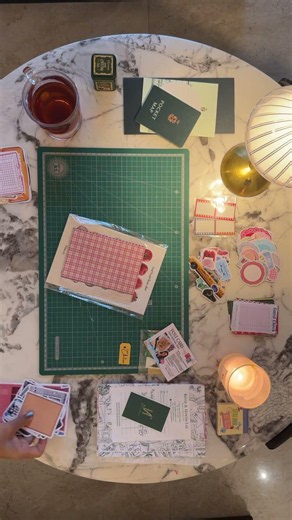 junk journaling with me 📓