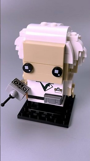 LEGO® Brickheadz Doc Brown 41611