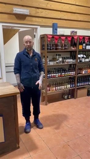 Come and explore our selection of locally sourced alcoholic beverages! Presented by Martin and Giggles Sam (returned to normal service). | Halberton Court Farm Shop