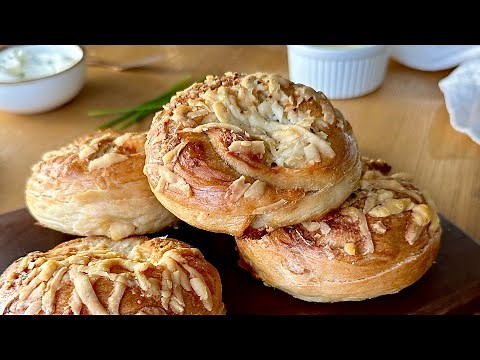 Homemade Asiago Bagels Recipe
