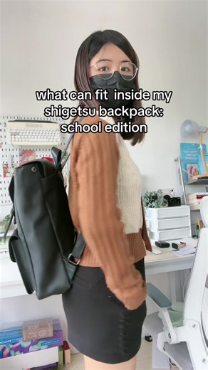Looking for a school bag? @Shigetsu hokkaido backpack is a must have! It’s so spacious and it can match any uniform / outfit. It has a nice back support too! Looks so premium 💗