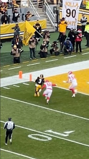 Russell Wilson rushing touchdown Steelers vs Chiefs