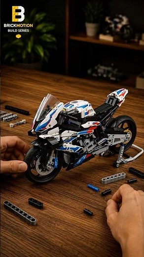 Building LEGO Technic BMW M 1000 RR | Speed Build