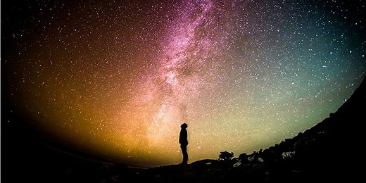 What Is Transpersonal Psychology? 9 Examples and Theories