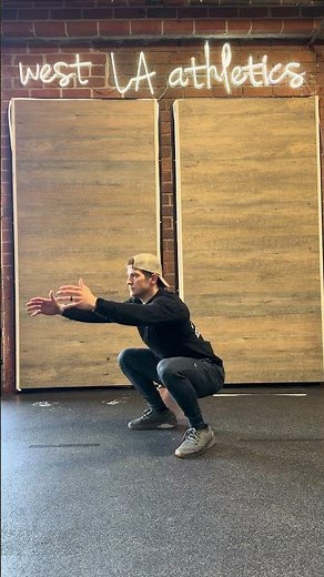 How To Properly Do an Air Squat - Movement Standards