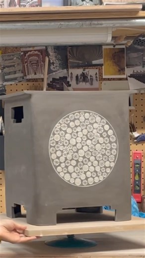 Buncheong style #ceramic stool #handmadeceramics #pottery #studiopottery #koreanart #ceramics