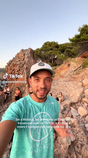 ✌️ Quest’escursione si chiama “Maiorca Secret” ed è una delle escursioni estive di Vivere Maiorca 👉 Prenotala anche tu su viveremaiorca.com #mallorca #maiorca #palmadimaiorca #palmademaiorca #viveremaiorca