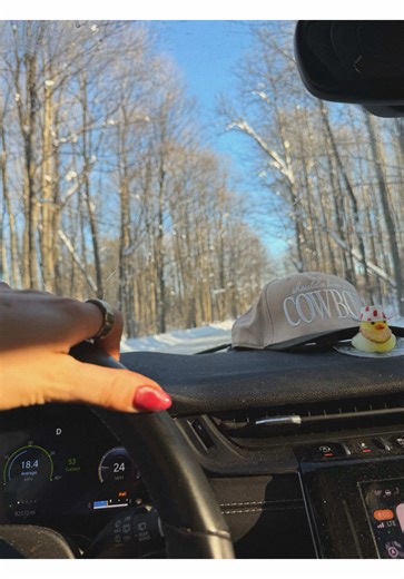 POV you’re in the car with me. 😋🍴 #bodybuilder #ricecake #carride #gymtok #gymmom