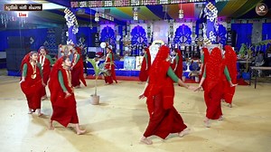 Maher Raas Group Visavada @maher_raas_group_visavada @keshwala.vikram @studio_bansi_sodhana | Studio Bansi Sodhana