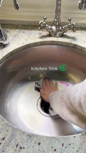 Deep spring clean or weekly checklist? #sustainablecleaning
