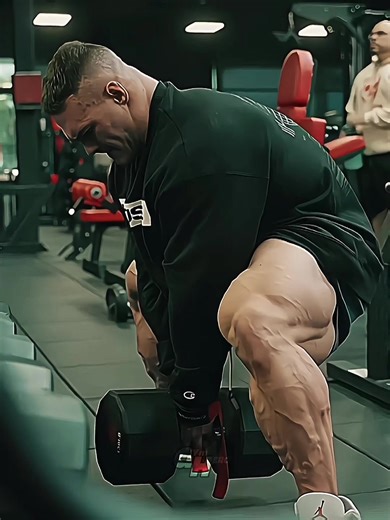 Nick Walker | Insane Leg Day Pump 🔥 . . #nick #comeback #motivation #legworkout #usa #monster #olympiaprep #workout #competition