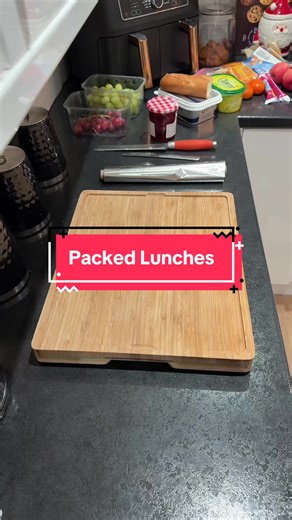 Make the kids packed lunches with me 🥴 #lunch #packedlunch #lunchbox #lunchtime