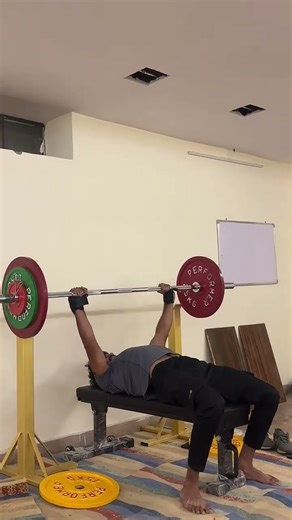 2sec pause bench press #shorts #yshorts #trending