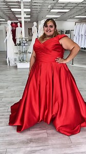 Who told you wedding dresses had to be white? ♥️ We have some...