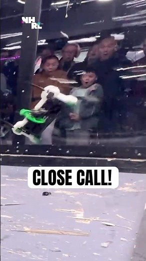 Slam Plan Sends Xenomorph Into the Glass!