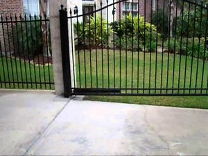 Viking G5 Swing Gate