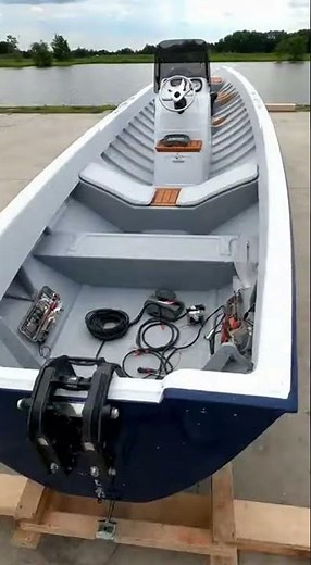 The Secret to Building a V-Hull Boat! #BoatBuilding #DIY #VHull