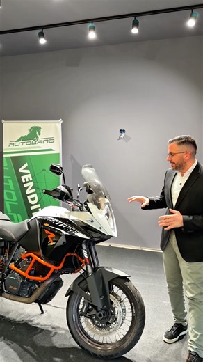 It reminds me of the movie ALIEN 🔥😆