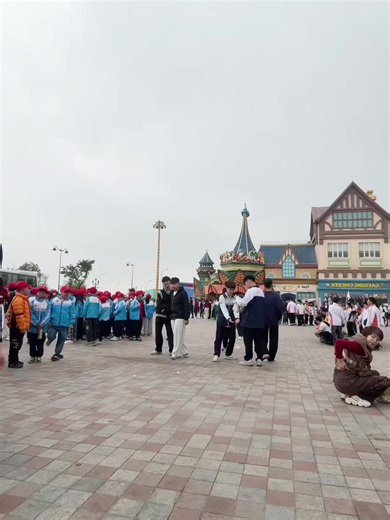 Check outfit cùng #10D1 #thptnguyenvancu #10D1 #xuhuong #fyp