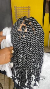 JaHair Braid Tip: Did you know that using a hot, damp towel can help make those SNEAKY flyaways disappear and leave your braids or twists looking smoother and feeling more flexible? Try it out for a clean, polished finish! Thank JaHair Later 🥳 Don't own rights to song #JaHairTips #BraidingHack #FlawlessBraids #BraiderLife #NaturalHairCare #ProtectiveStyles #HotTowelTrick #HairTipsDaily #SleekBraids #TwistItRight #BraidGameStrong #jahairbraidingacademy #facebookviral #FacebookPage | JaHair Salon