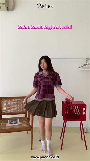 Lexie Pleated Mini Skirt ✨Perfect as a statement piece to elevate your outfit 🤍