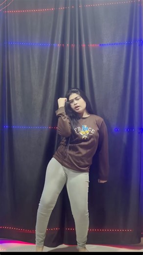 Akh Lad Jaave (From "Loveyatri") - #shortsfeed #dance #trendingshorts #dancechoreography