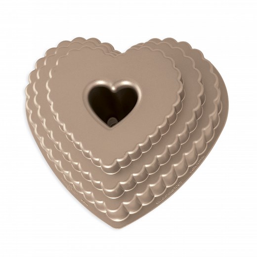 12 Cup Tiered Heart Bundt® Pan | Cast Aluminum Bakeware | Nordic Ware
