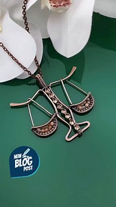 It’s Libra season ♎ , the month of balance, charm, and beauty. Libras light up every room with their grace, their peace and loving heart, and their irresistible charm. 💖 🌙 Time to celebrate the ones who bring harmony to chaos and style to everything they touch. Tag your friend who is #libra Ready to create something stunning? ✨ Try your hands on this brand-new tutorial, now live on our blog! —> wirewraptutorial.com/blog #libraseason♎️ #wirearttutorials #wirewraptutorial #wirewrappingtutorial #