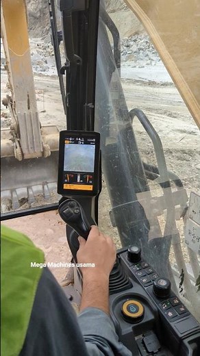 how to operate an excavator, 60 Seconds ⏱️ | Heavy Equipment Tutorial #shorts #excavator