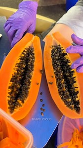 438K views · 10K reactions | The Most Popular Sweet Papaya Milk in Taipei - Fruit Cutting Skills #papaya #fyp #viral 饒河街觀光夜市 https://maps.app.goo.gl/wSqHxJ6RkyceLf8C6 Raohe St, Songshan District, Taipei City, Taiwan 105 ⏰ 5pm open | Travelicious | Facebook