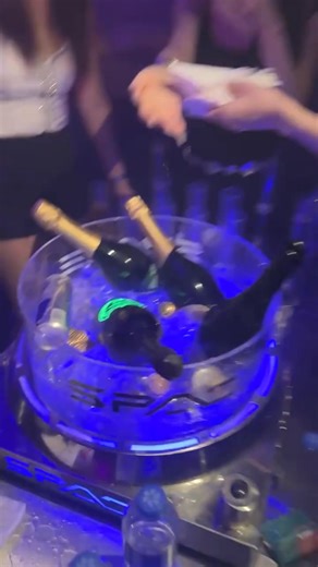 Check out what’s happening in Hong Kong’s clubs. | Hong Kong Nightlife