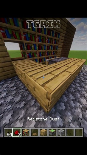 Minecraft Secret Bookshelf Chest 👀📚 #minecraft #shortsvideo