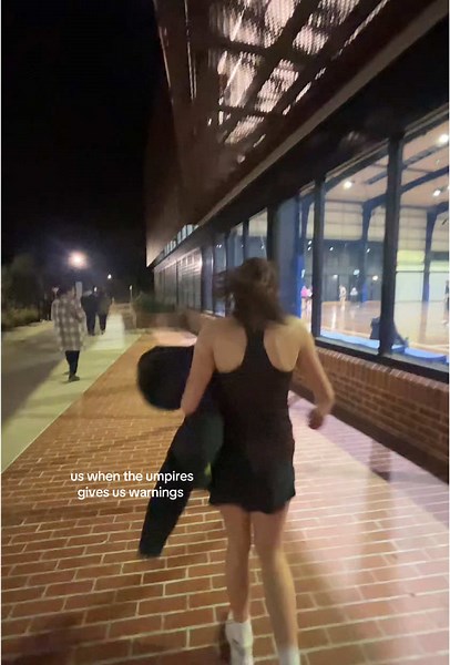 Netball Match Highlights: Umpire Warnings and Team Spirit