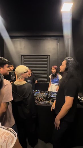 First , need to learn & practice basic level ✨ #ESTATE_DJING #BuildYourDreams #YGN #fyi #fyp #tiktokvideo #djclass #professional #ALUXION