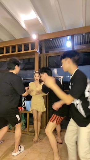 Bebe girls pala | Oppa Red