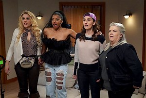 Girls5eva Review: Peacock's Delightful Girl Group Comedy Is 2 Good 2 Miss - TVLine