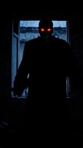 Village bhoot is jumping and coming inside a old haunted house #ghost #bhoot