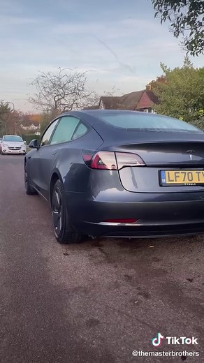 Tesla Model 3 Midnight Silver Metallic Exterior Walkaround