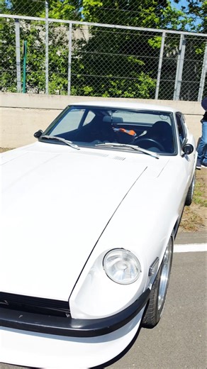 Legendary Datsun 240Z — The Timeless Icon of Japanese Engineering