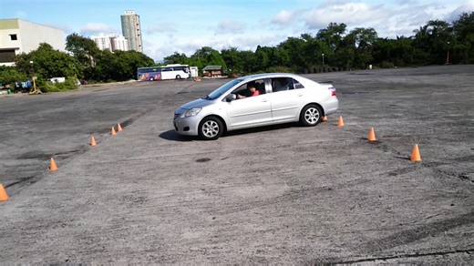 Alfred Sese performs the simple Y-turn maneuver that can be used to turn your vehicle around in a tight space... | Snooky Cruz